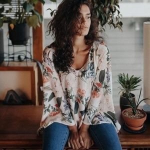 Show Me Your MuMu V-Neck Boho Floral Tunic Top